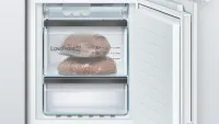 BOSCH KIF84SDE0 Serie 8, Einbau-Kühl-Gefrier-Kombination mit Gefrierbereich unten, 177.2 x 55.8 cm, Flachscharnier mit Softeinzug