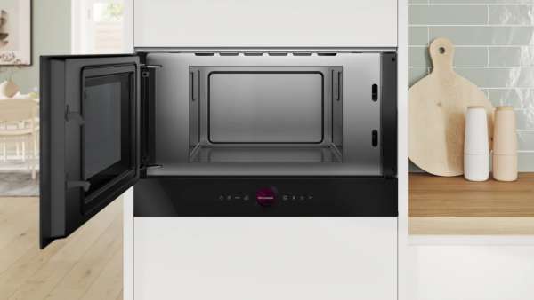 BOSCH BFL7221B1 Serie 8 Einbau-Mikrowelle Schwarz