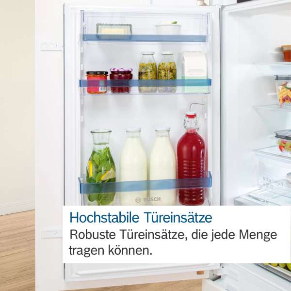 BOSCH KIL82SDD0 Serie 6 Einbau-Kühlschrank mit Gefrierfach 177.5 x 56 cm Flachscharnier mit Softeinzug