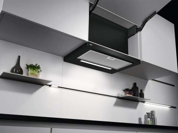 AEG DPK5660B 5000 EXTRACTOR, 5000 FLACHSCHIRMHAUBE, 60 CM, SCHWARZ