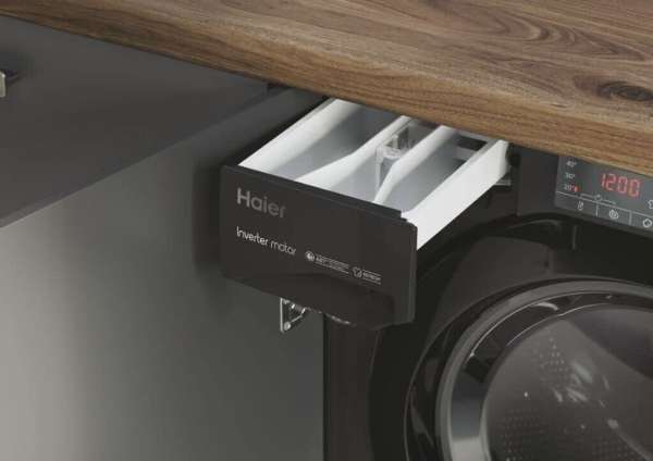Haier HWDQ90B416FWBB-S  Einbau-Waschtrockner - 9/5 Kg - Schwarz