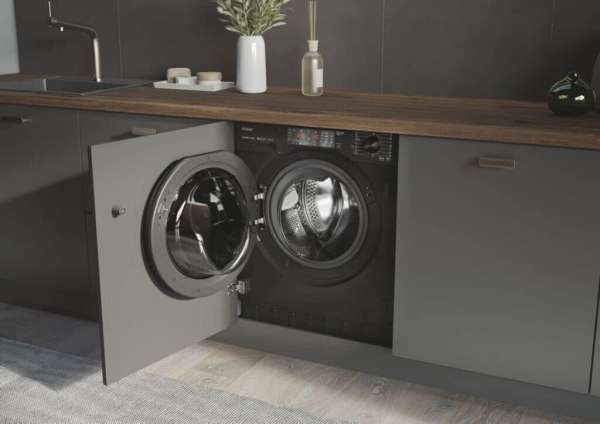 Haier HWDQ90B416FWBB-S  Einbau-Waschtrockner - 9/5 Kg - Schwarz