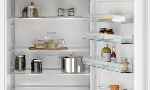 Siemens KB96NNSE0 iQ100 Einbau-Kühl-Gefrier-Kombination mit Gefrierbereich unten 193.5 x 69.1 cm Schleppscharnier