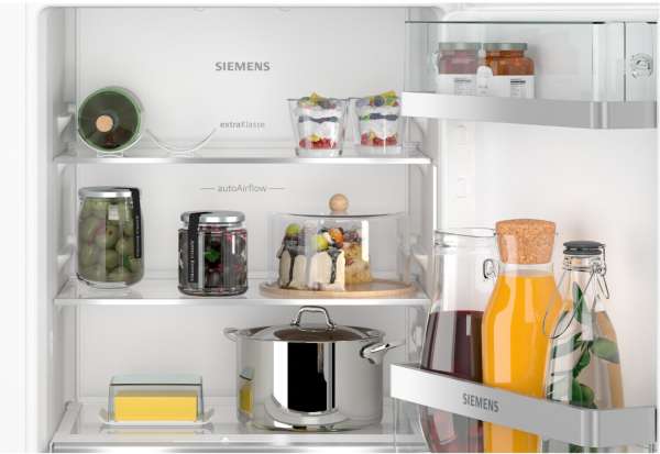 Siemens KI21REDD1 iQ500 Einbau-Kühlschrank 87.4 x 55.8 cm Flachscharnier mit Softeinzug