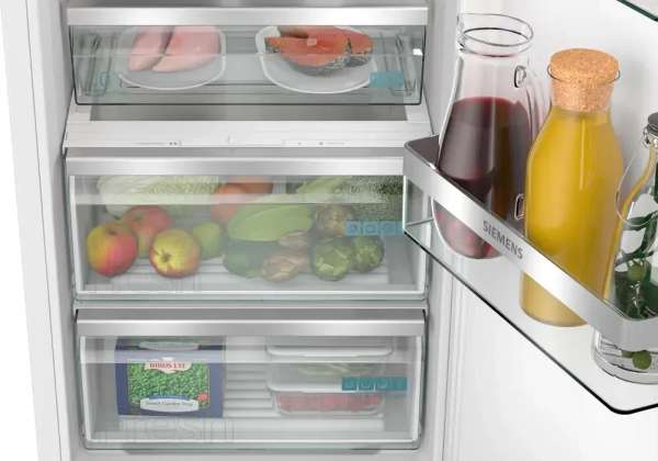 Siemens KI81REDD0 iQ500 Einbau-Kühlschrank 177.2 x 55.8 cm Flachscharnier mit Softeinzug