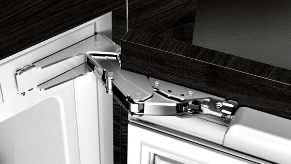 Siemens KI86SADE0 iQ500 Einbau-Kühl-Gefrier-Kombination mit Gefrierbereich unten 177.2 x 55.8 cm Flachscharnier mit Softeinzug