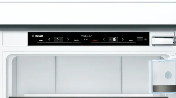 BOSCH KIF84SDE0 Serie 8, Einbau-Kühl-Gefrier-Kombination mit Gefrierbereich unten, 177.2 x 55.8 cm, Flachscharnier mit Softeinzug