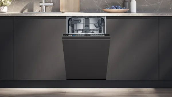 Siemens SR61HX17KE  i Q100 Vollintegrierter 45 cm Geschirrspüler